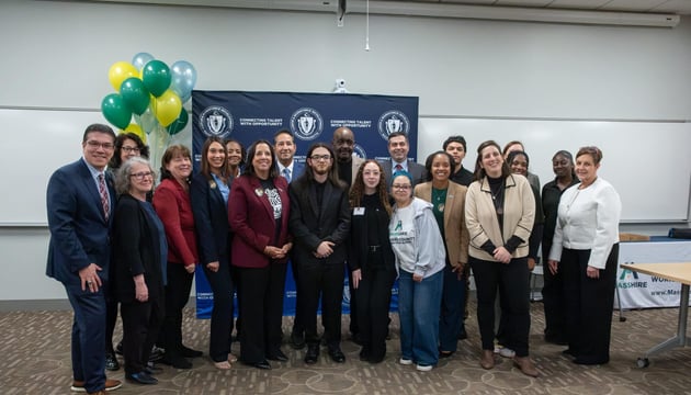 $14.4 Million in YouthWorks Grants Awarded to Hire Over 3,500 Youth